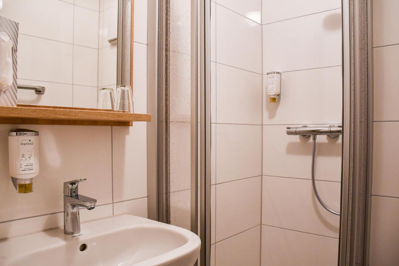Kurgarten-Hotel Вольфах Екстер'єр фото