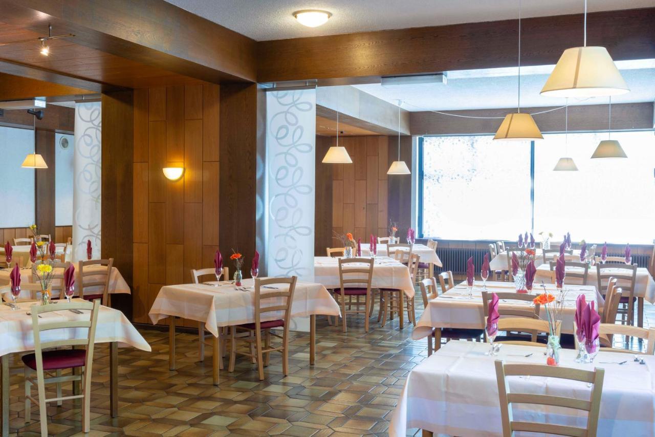 Kurgarten-Hotel Вольфах Екстер'єр фото